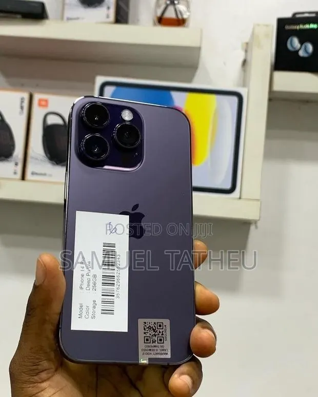 Apple iPhone 14 Pro 128 GB Black · Photo 1