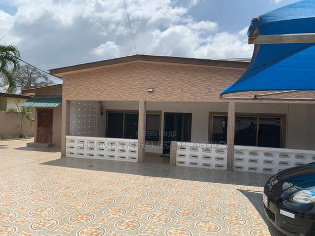 4bdrm House in Achimota for rent · Photo 4