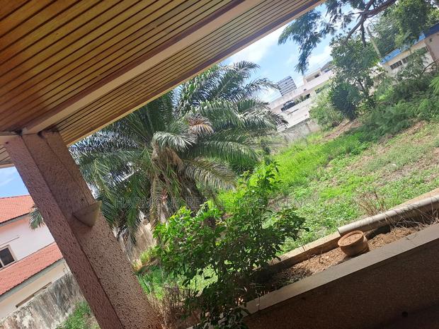 5bdrm House in Airport Residential Area for rent · Photo 1