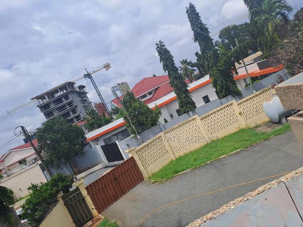 5bdrm House in Airport Residential Area for rent · Photo 6