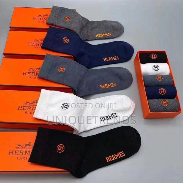 Branded Quality 5 in 1 Socks Set · Photo 7