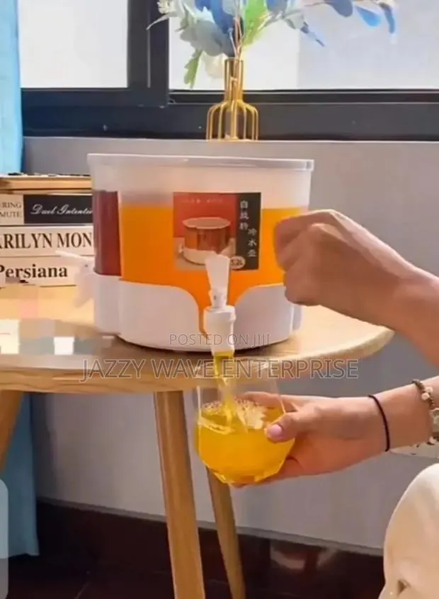 Juice Dispenser 3 Spaces · Photo 1