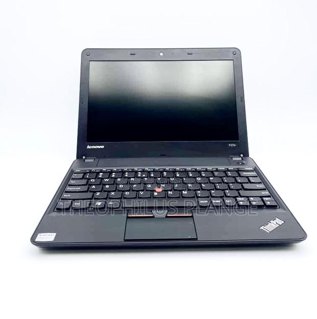New Laptop Lenovo ThinkPad A21e 8GB AMD SSD 128GB · Photo 2