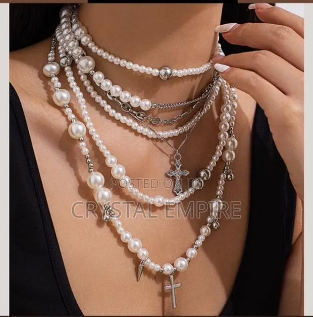Long Pearl Cross Necklace · Photo 1