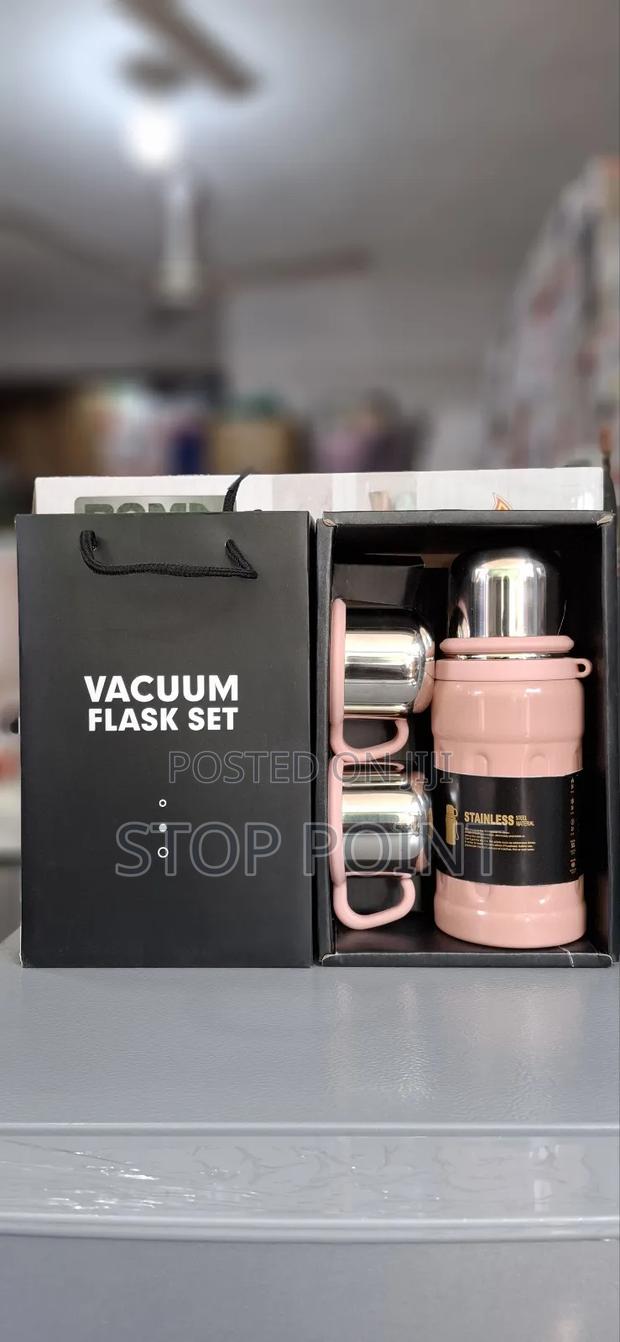 Durable Vacuum Flask Set · Photo 4