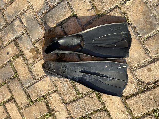 Swimming Fins Size 38-40 · Photo 2