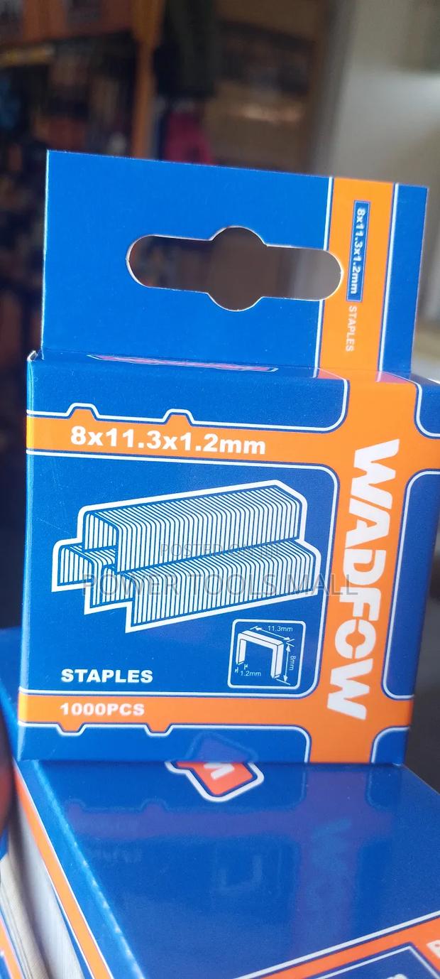 Wadfow 8×11.3×1.2mm Staples · Photo 1
