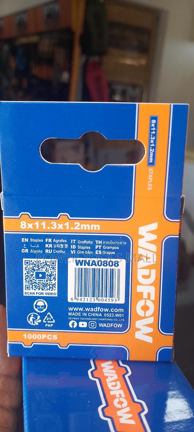 Wadfow 8×11.3×1.2mm Staples · Photo 2