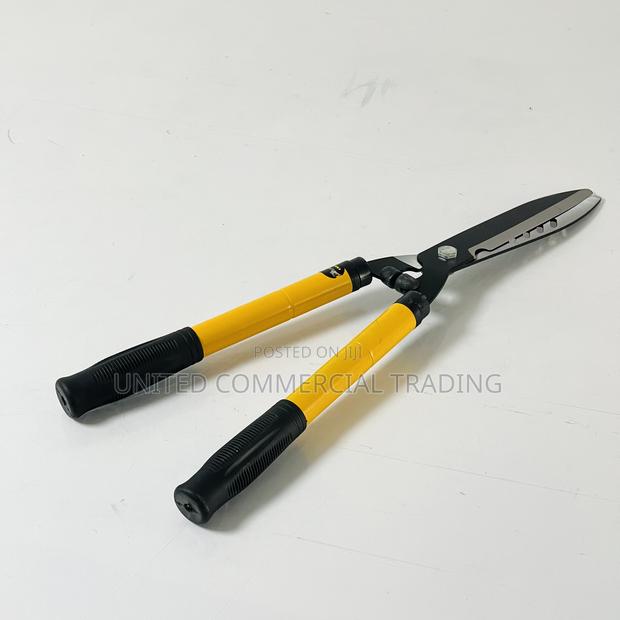 Adjustable Edge · Photo 5