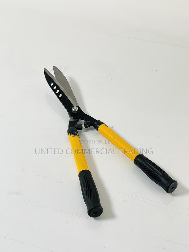 Adjustable Edge · Photo 6