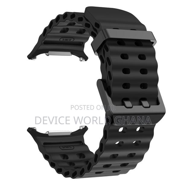 Marine Silicone Strap Available For Samsung Watch 7 Ultra · Photo 6