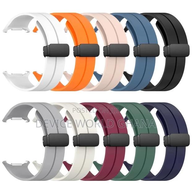 Pz Silicone Magnetic Buckle Strap for Samsung Watch 7 Ultra · Photo 2