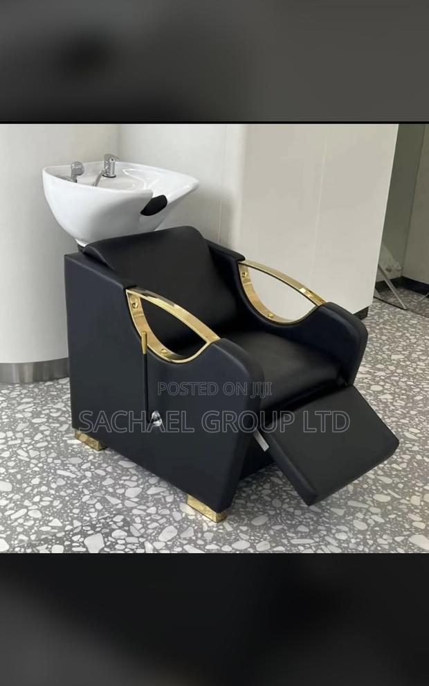 Black Golden Salon Hair Basin With Chair · Photo 1