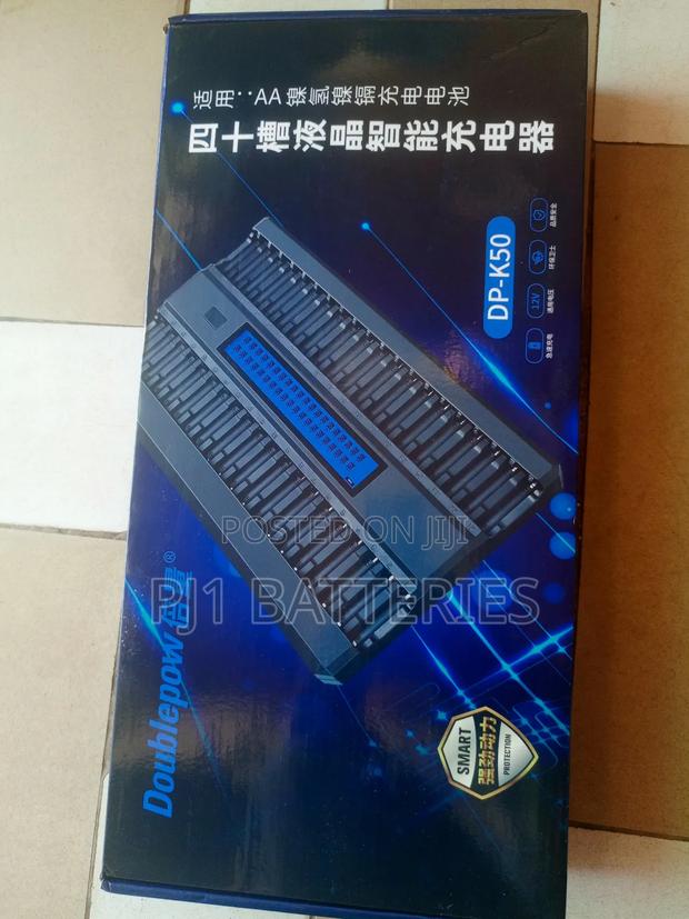 Aa, AAA, 9v Charger With 40 Slot · Photo 2
