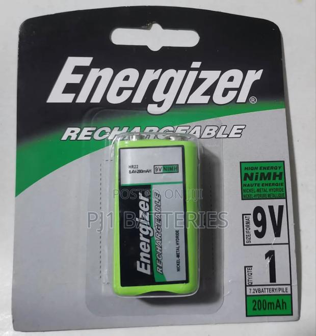 9v Energizer Rechargeable Battery · Photo 1