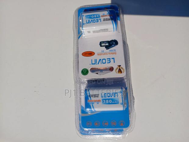 9v Leovit Recharge Battery · Photo 2