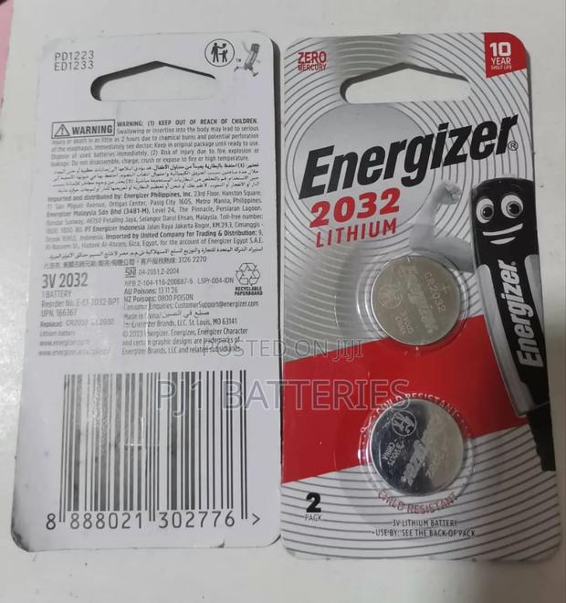 Original Cr 2032 Energizer Battery · Photo 1