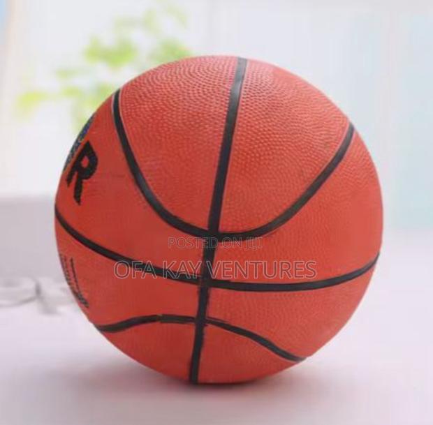 Basketball Size 7 · Photo 2