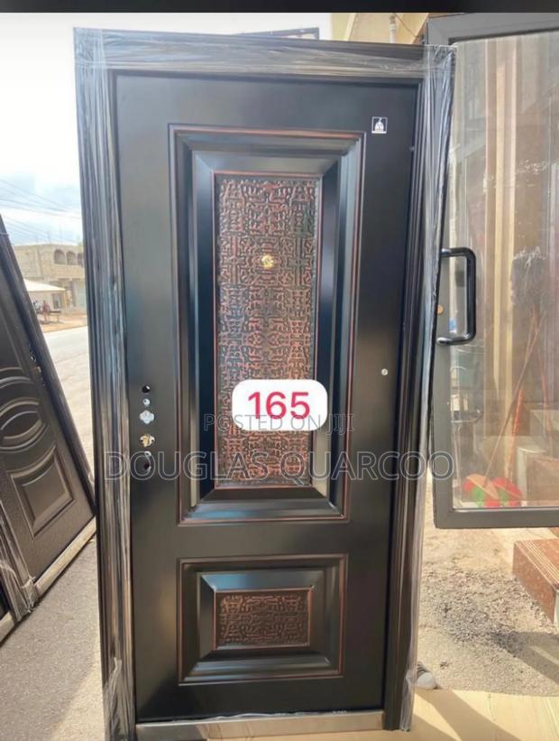 Bulletproof Door · Photo 2