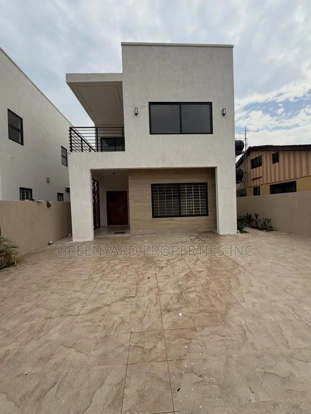 4bdrm House in Com 8, Spintex for sale · Photo 1