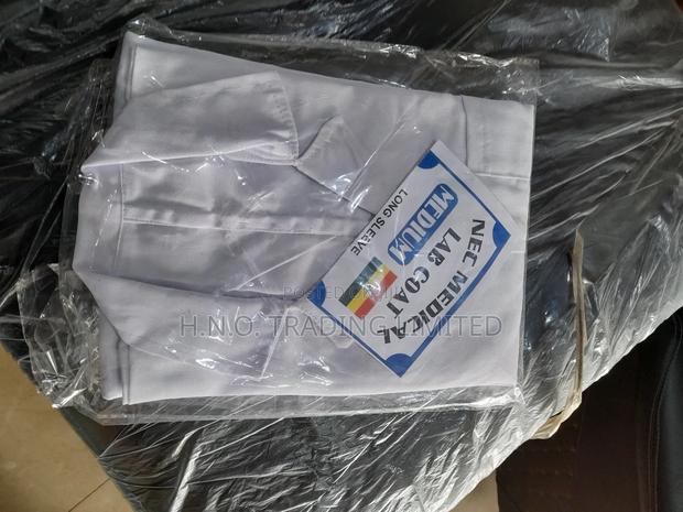Doctors' Labcoats All Sizes · Photo 2