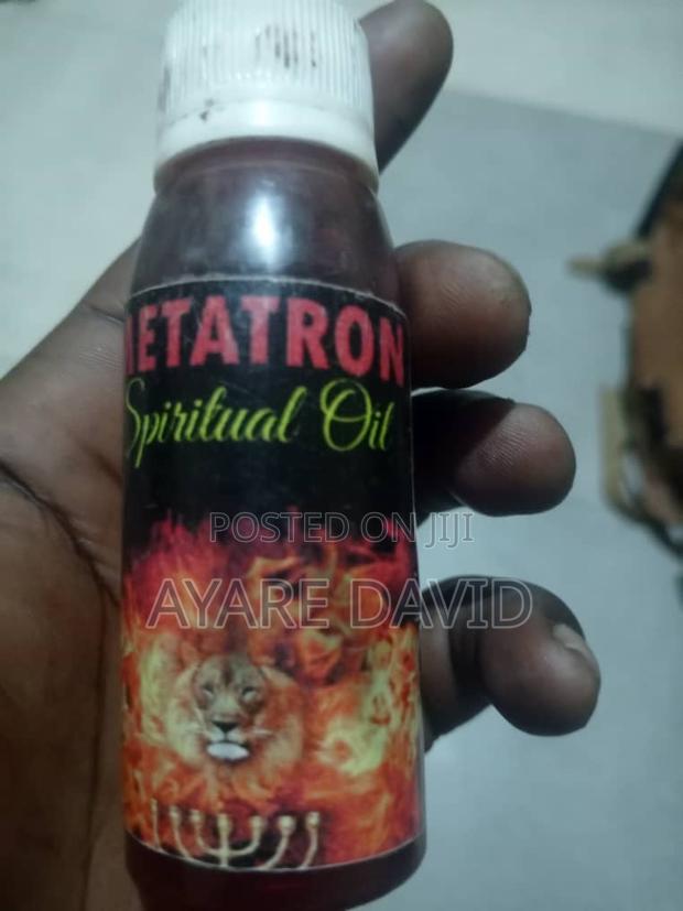 Metatron Spiritual Oil · Photo 1
