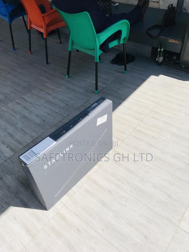 Shop Quality Starlink 2 Gen Standard Dish Kit Router · Photo 1