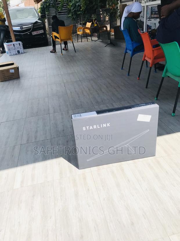 Highly Recommend Gray Starlink 2 Gen Dish Kit Standard · Photo 1