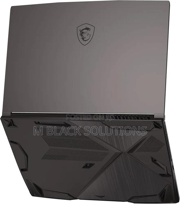 New Laptop MSI Crosshair 15 B12U 16GB Intel Core I7 SSD 512GB · Photo 2