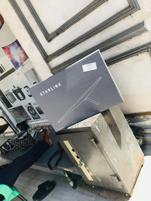 Purchase New Starlink Standard 3 Gen Dish Kit · Photo 1