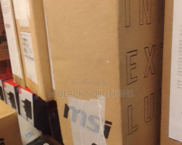 New Laptop MSI Crosshair 15 B12U 16GB Intel Core I7 SSD 512GB · Photo 3