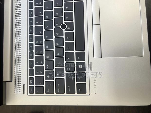Laptop HP EliteBook 850 G5 32GB Intel Core I5 SSD 256GB · Photo 1