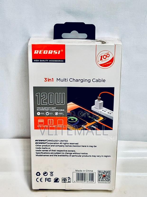Powerflex Pro: The Ultimate 3-in-1 Charging Cable · Photo 2