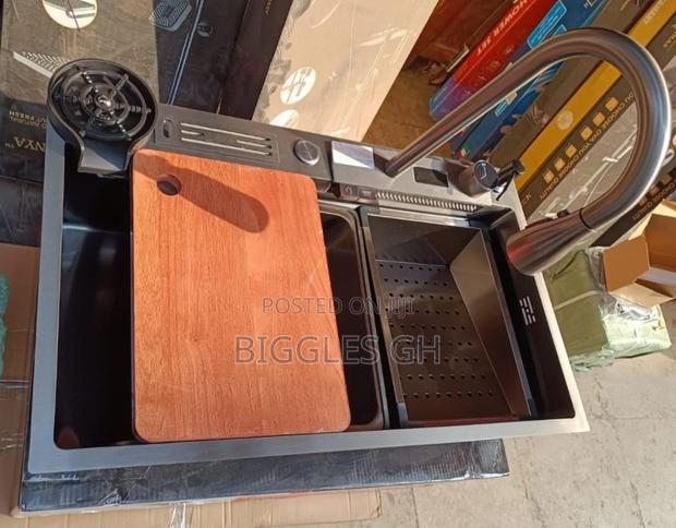 Smart Waterfall Cabinet Sink · Photo 1