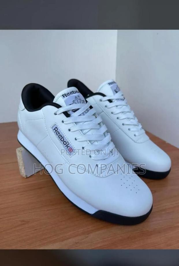 Quality Reebok Unisex Gym Casual Footwear Sneakers Shoe · Photo 2