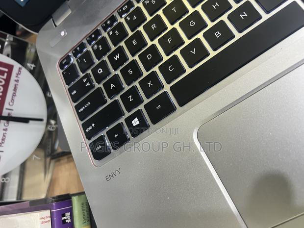 Laptop HP Envy 15 8GB AMD A8 SSD 128GB · Photo 2