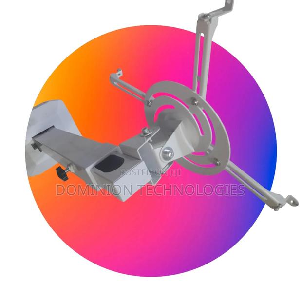 Top Edge Projector Ceiling Mount · Photo 1