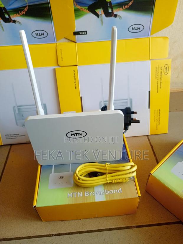 MTN 4g Turbo Router (Support Voda,At,Mtn) + Powerbank · Photo 1