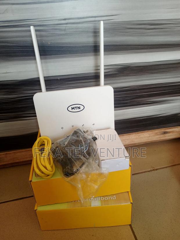 Turbo 4g Mtn,Voda, at Sim Card Supported Router + Power Bank · Photo 1