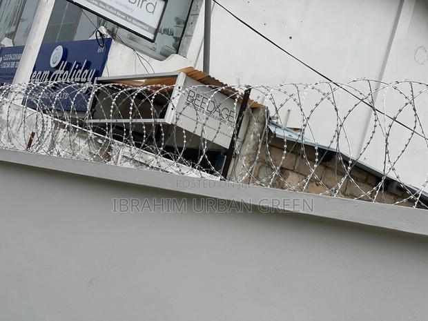 Security Razor Wire 20 Feet · Photo 1
