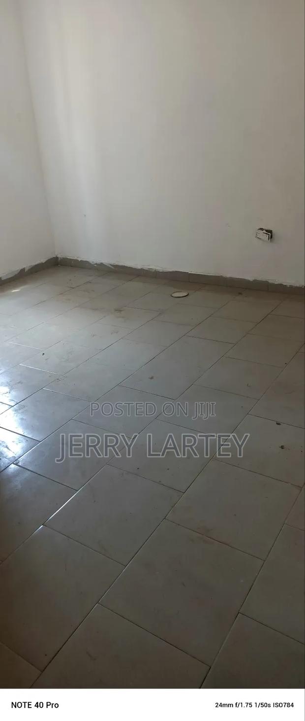 1bdrm Apartment in Dansoman Sahara Down for rent · Photo 2