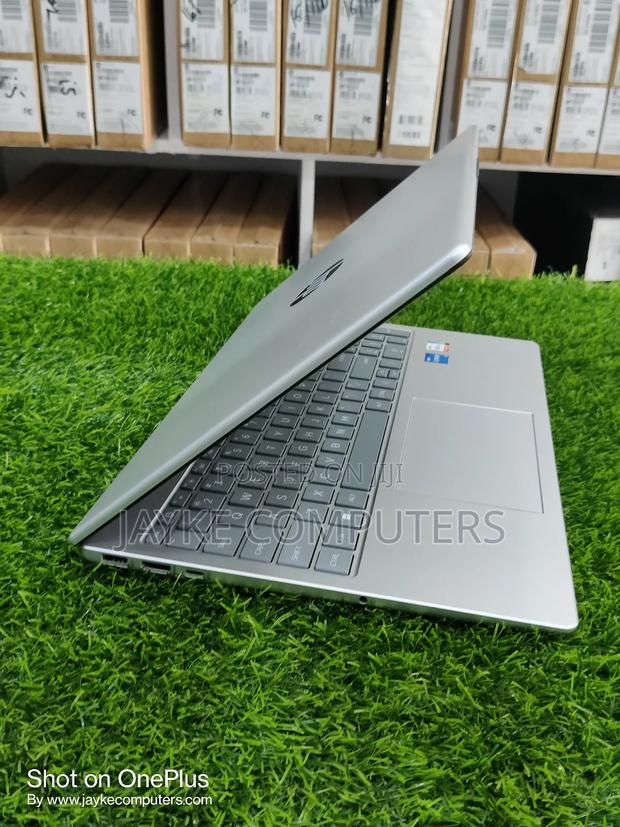 New Laptop HP 15 16GB Intel Core I5 SSD 1T · Photo 5