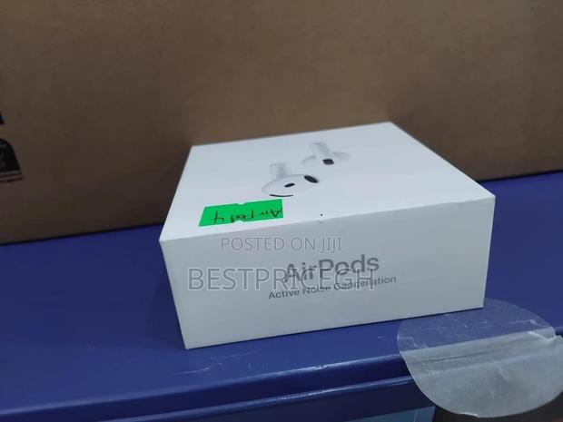 Apple Airpods 4 · Photo 2