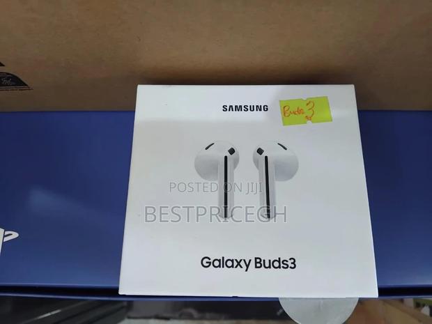Samsung Galaxy Buds 3. · Photo 1