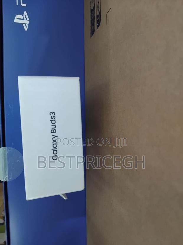 Samsung Galaxy Buds 3. · Photo 2