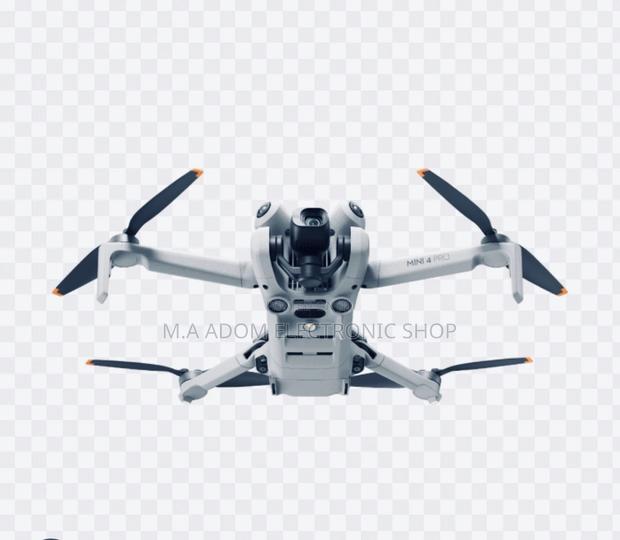 Mini 4 Pro Fly More Combo (DJI RC 2) · Photo 1