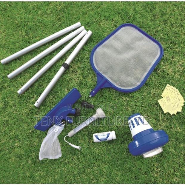 Pool and Spa Accessories Cleaning Set · Photo 2