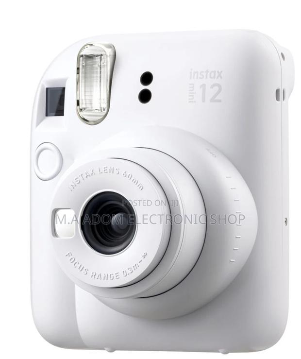 Fuji Instax Mini 12 · Photo 1