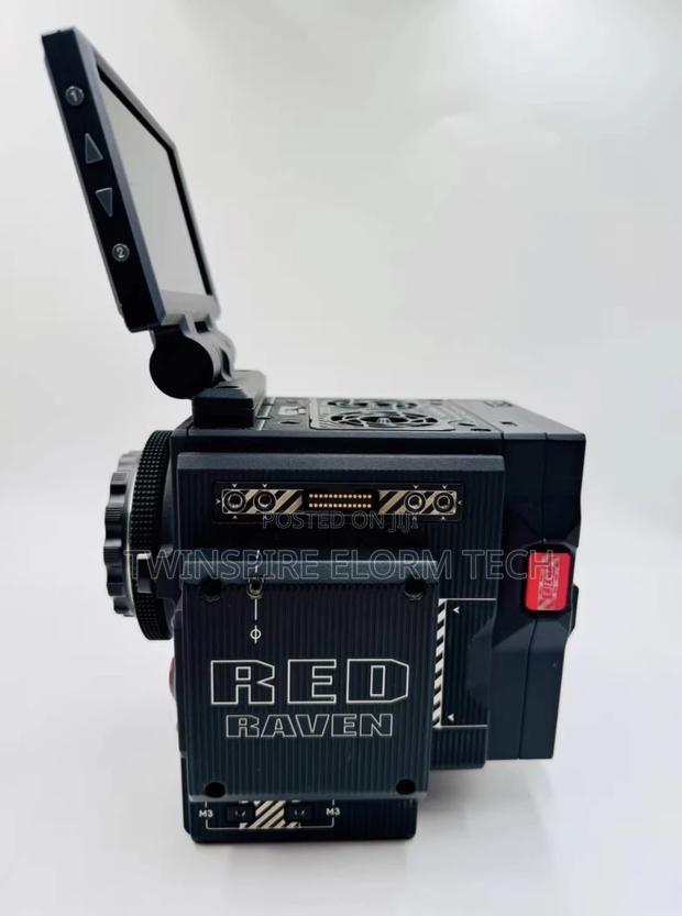 Red Raven 4. Movie Camera · Photo 2