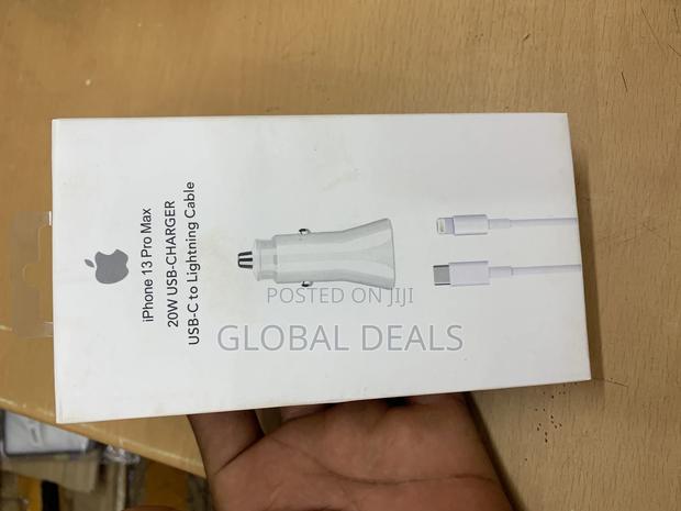 Fast Car Charger for iPhones · Photo 1